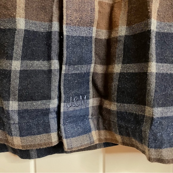 Johnston and Murphy Plaid Casual Button Up Shirt - Picture 8 of 9